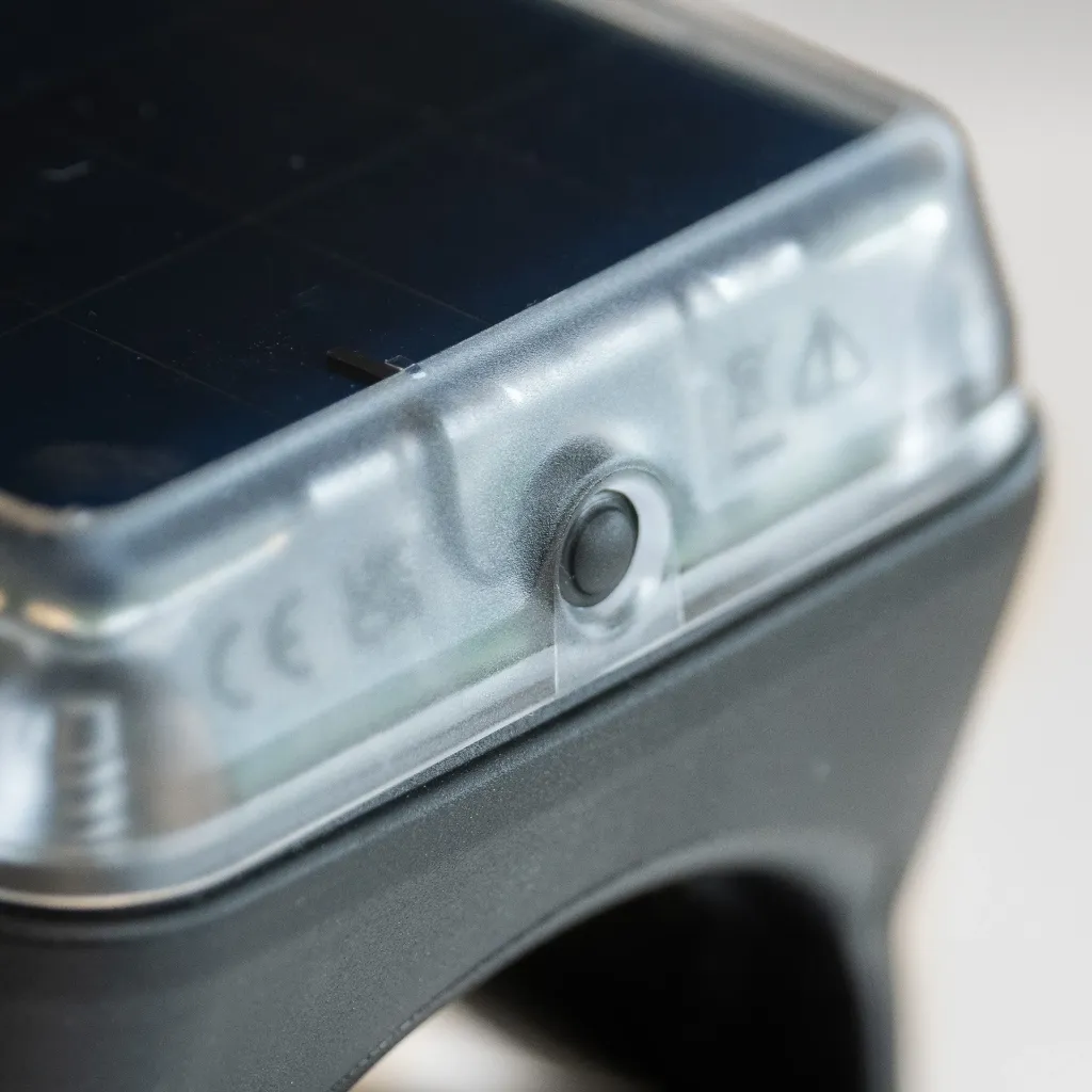 new_collar_close_up.webp